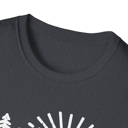Adeventure Awaits outdoor V2 T-Shirt