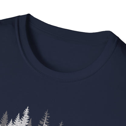 Retro Vintage Bear trees Outdoor Forest T-Shirt