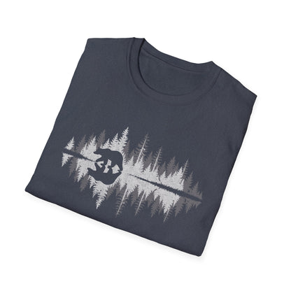 Retro Vintage Bear trees Outdoor Forest T-Shirt