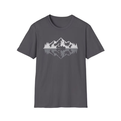 Mountains Art For outdoors hikers and nature lovers V1 T-Shirt