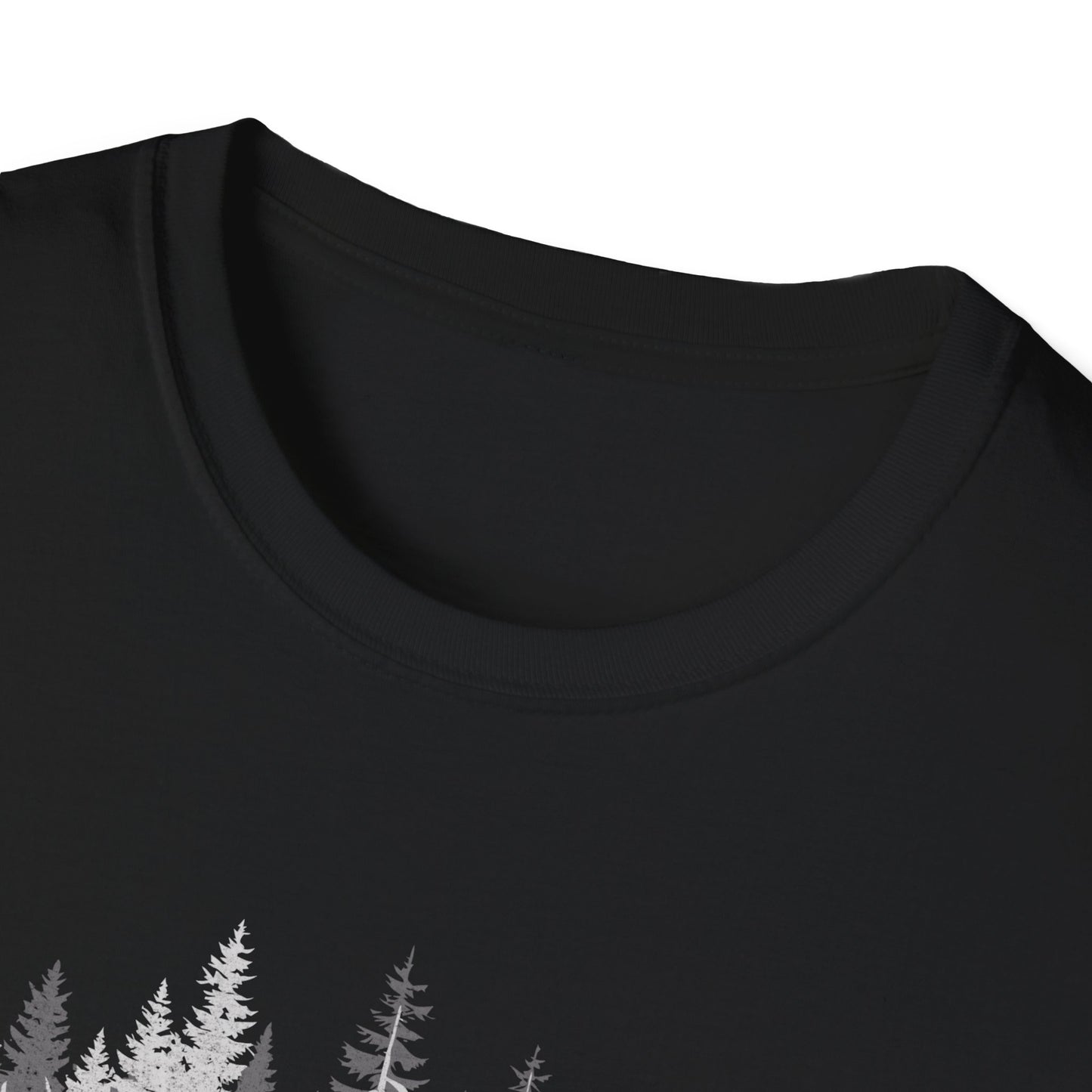 Retro Vintage Bear trees Outdoor Forest T-Shirt