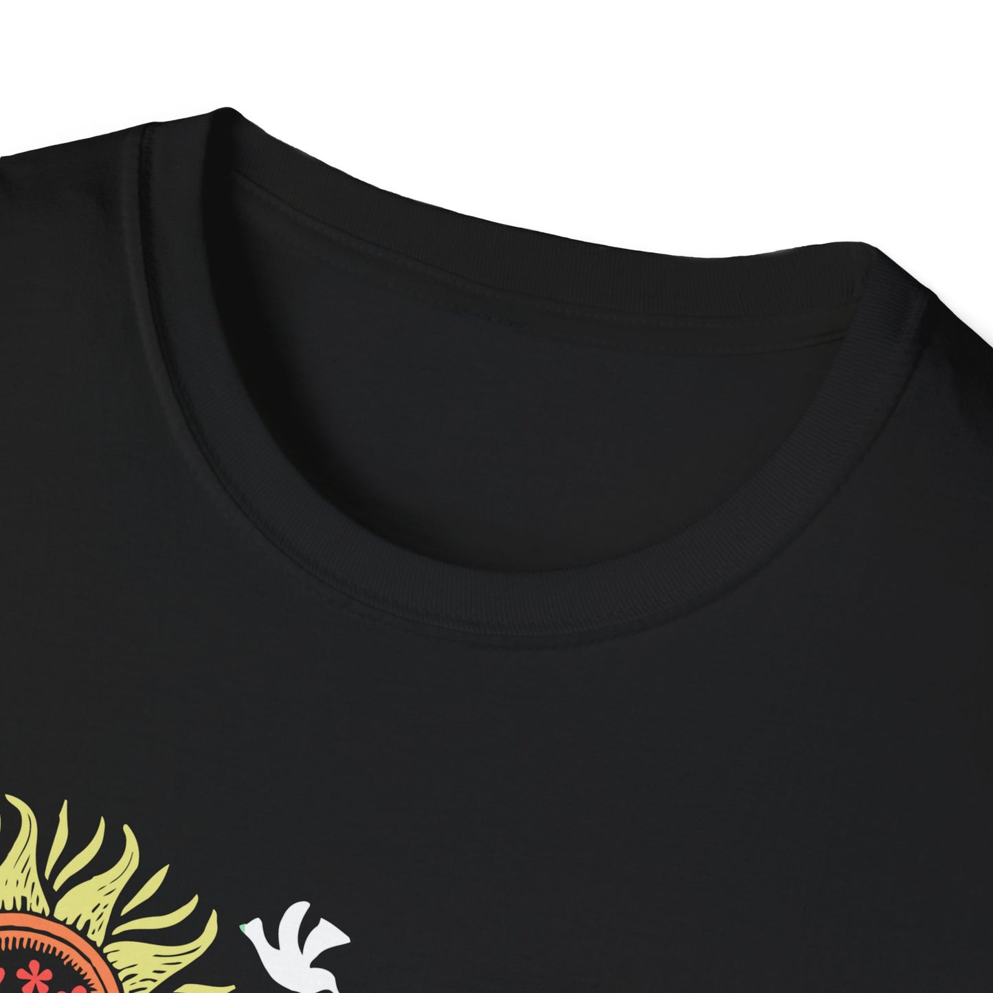 Adeventure Awaits outdoor V4 T-Shirt