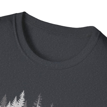 Retro Vintage Bear trees Outdoor Forest T-Shirt