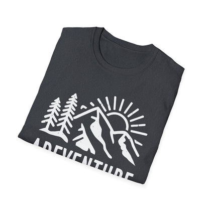 Adeventure Awaits outdoor V2 T-Shirt