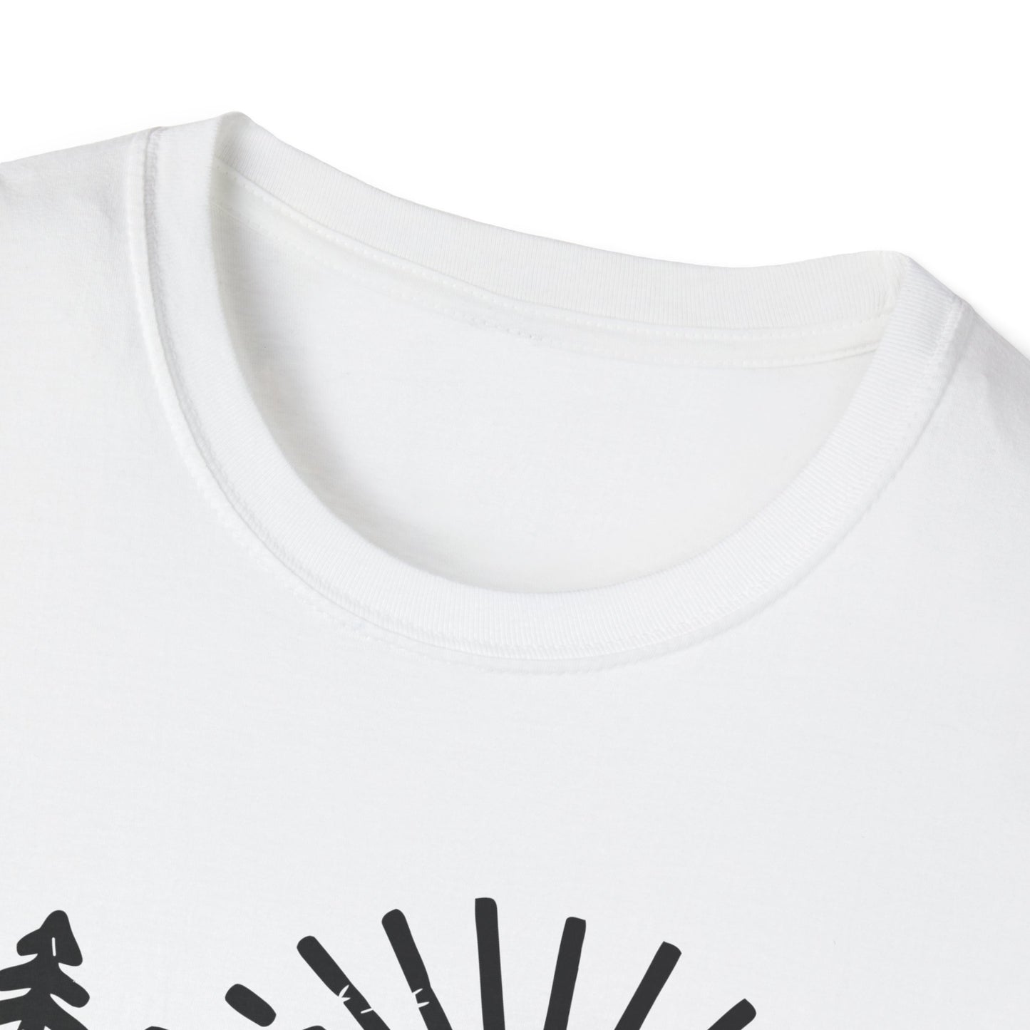Adeventure Awaits outdoor V2 T-Shirt