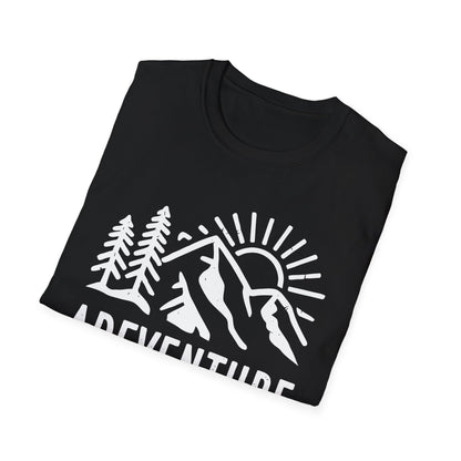 Adeventure Awaits outdoor V2 T-Shirt