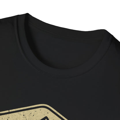Adeventure Awaits outdoor V5 T-Shirt