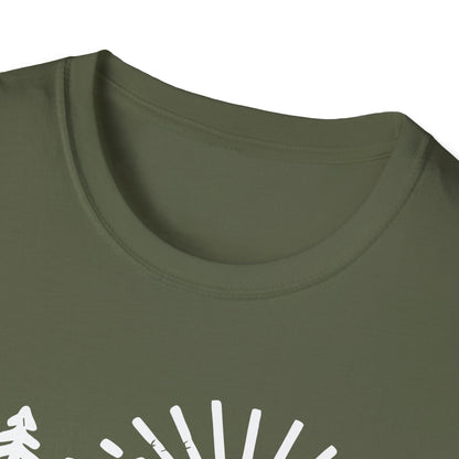 Adeventure Awaits outdoor V2 T-Shirt