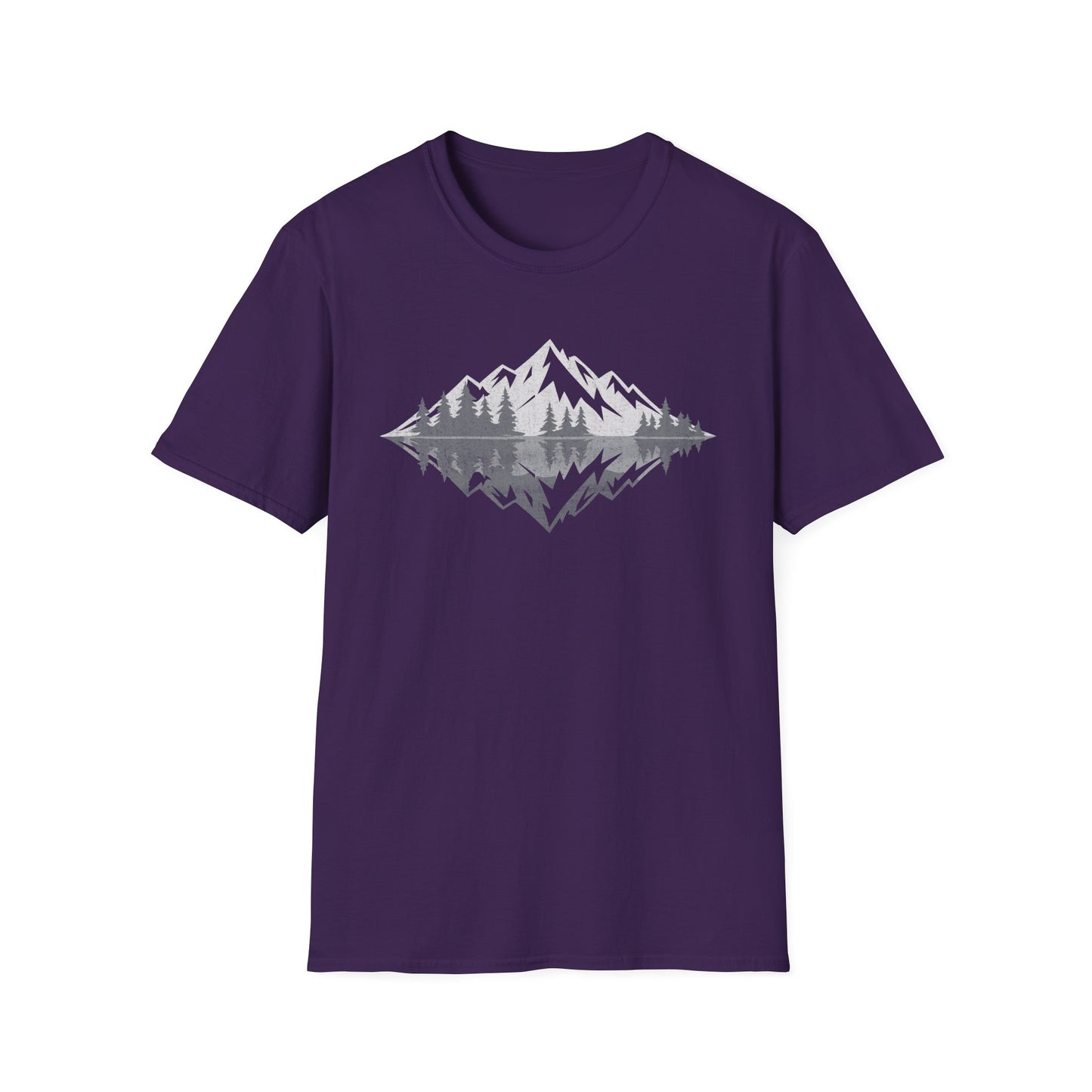 Mountains Art For outdoors hikers and nature lovers V2 T-Shirt