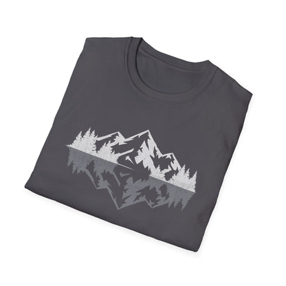 Mountains Art For outdoors hikers and nature lovers V1 T-Shirt