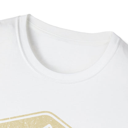 Adeventure Awaits outdoor V5 T-Shirt