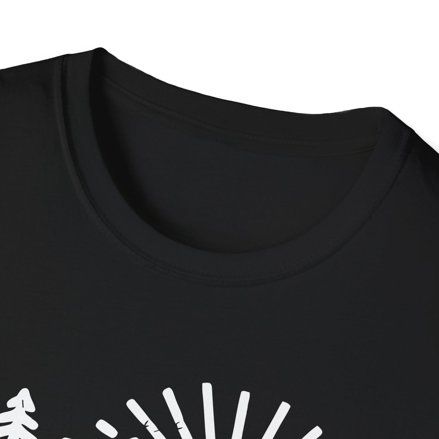 Adeventure Awaits outdoor V2 T-Shirt