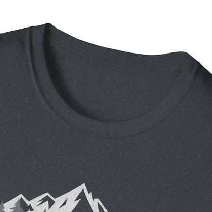Mountains Art For outdoors hikers and nature lovers V2 T-Shirt