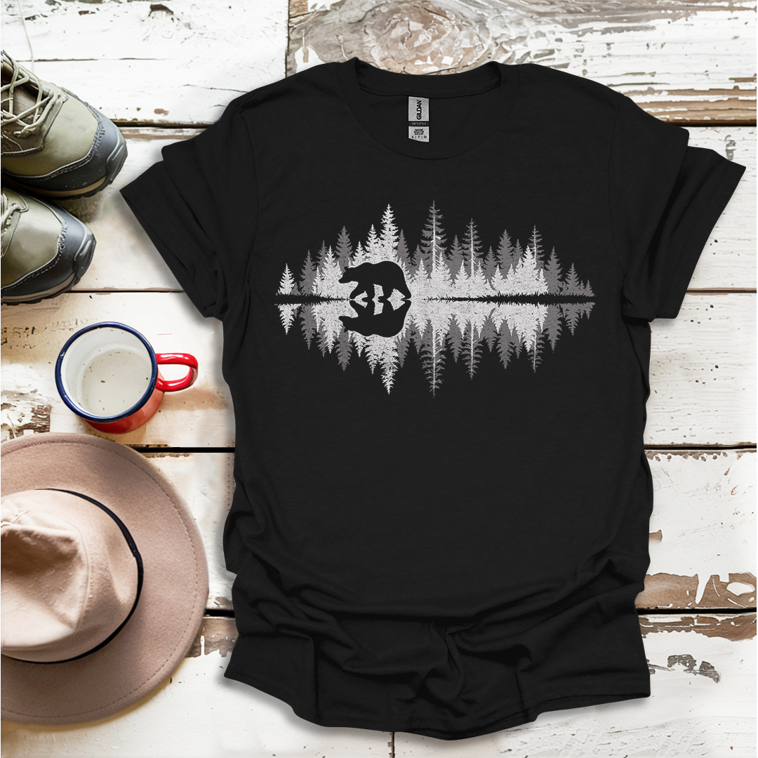 Retro Vintage Bear trees Outdoor Forest T-Shirt