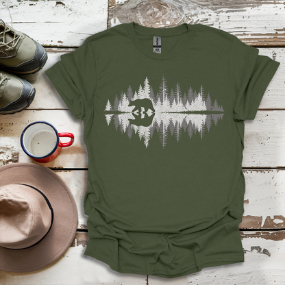 Retro Vintage Bear trees Outdoor Forest T-Shirt